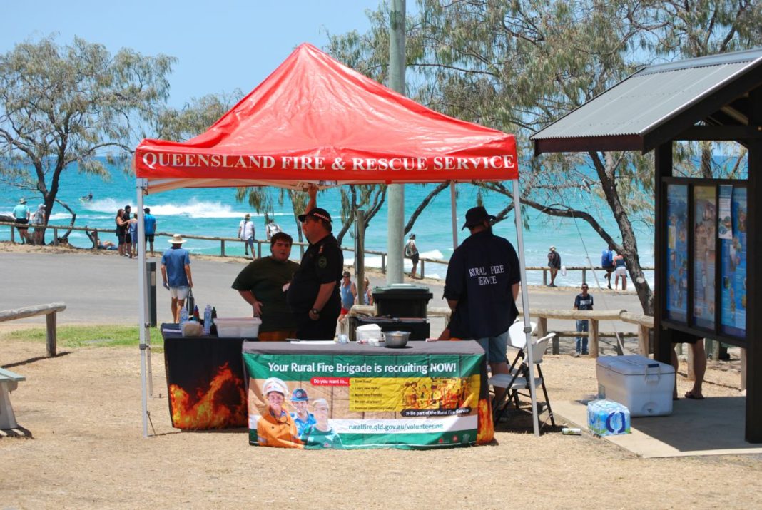 Volunteers support festival