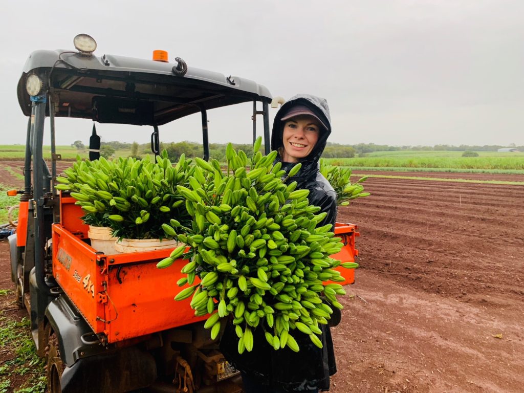 Katrin Rosse with eyeliner lilies