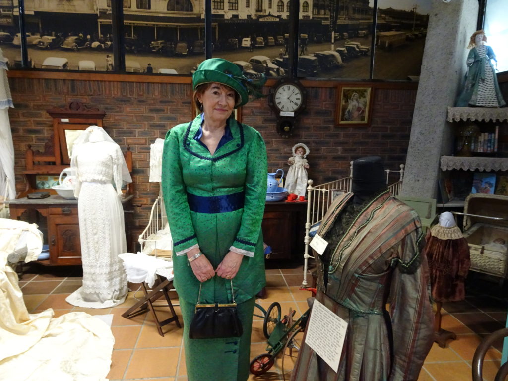 Vintage fashion at National Veteran Vehicle Rally Bundaberg