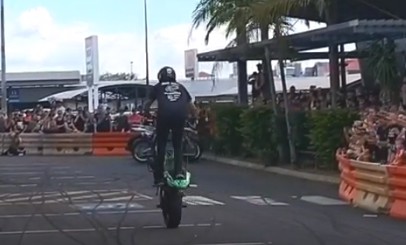 Full Throttle Stunts