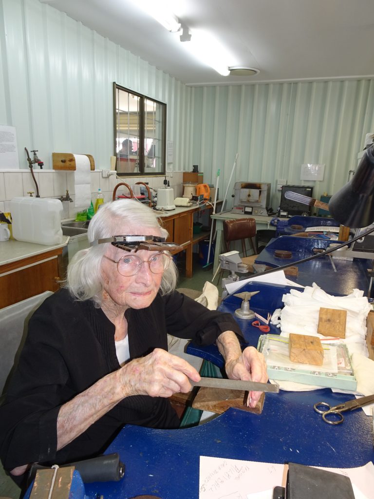 Mae Geddes