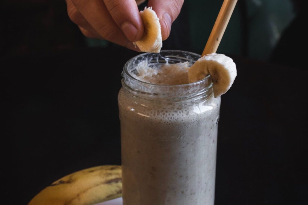 banana chocolate smoothie