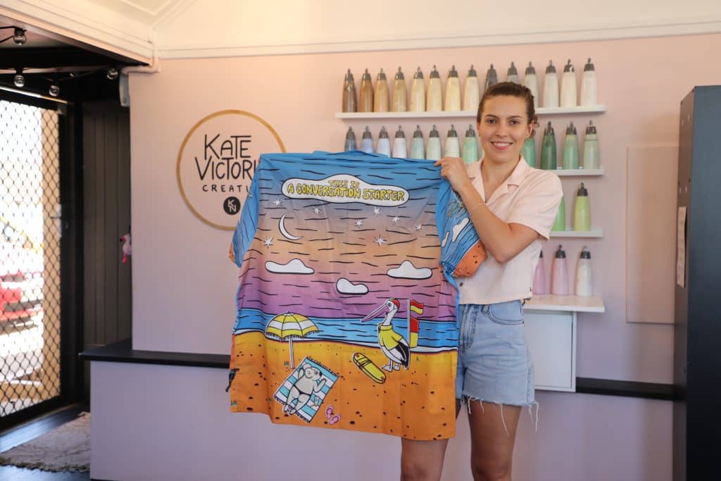 Artist Kate TradeMutt