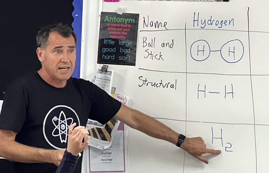 Surfing Scientist inspires Kalkie students