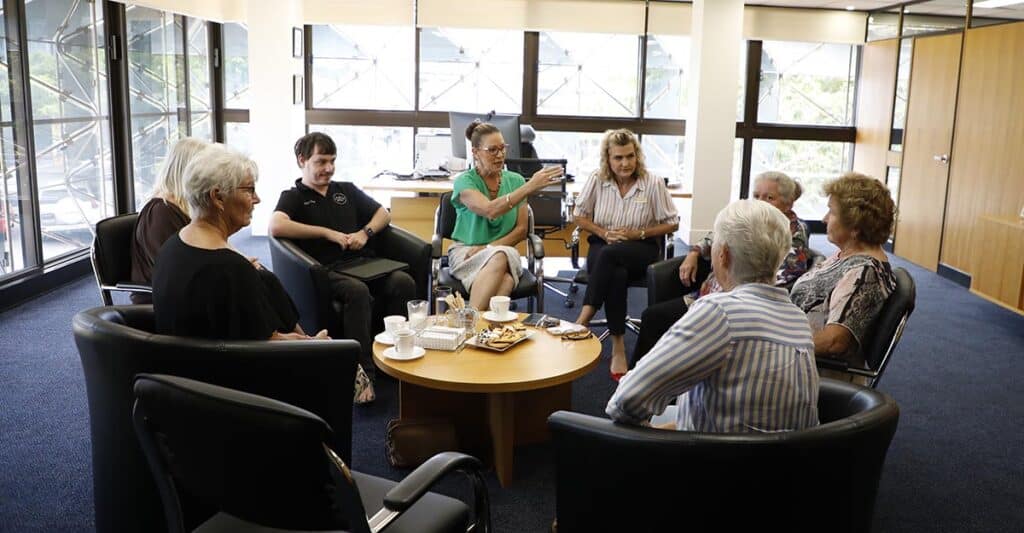 Mayor Helen Blackburn and Deputy Mayor Tracey McPhee meeting.