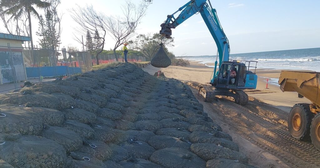 A total of 60 one-tonne sand-filled fertiliser bags and 250 one-tonne rock bags, filled with 75mm ballast rock, have been strategically placed to safeguard the area.