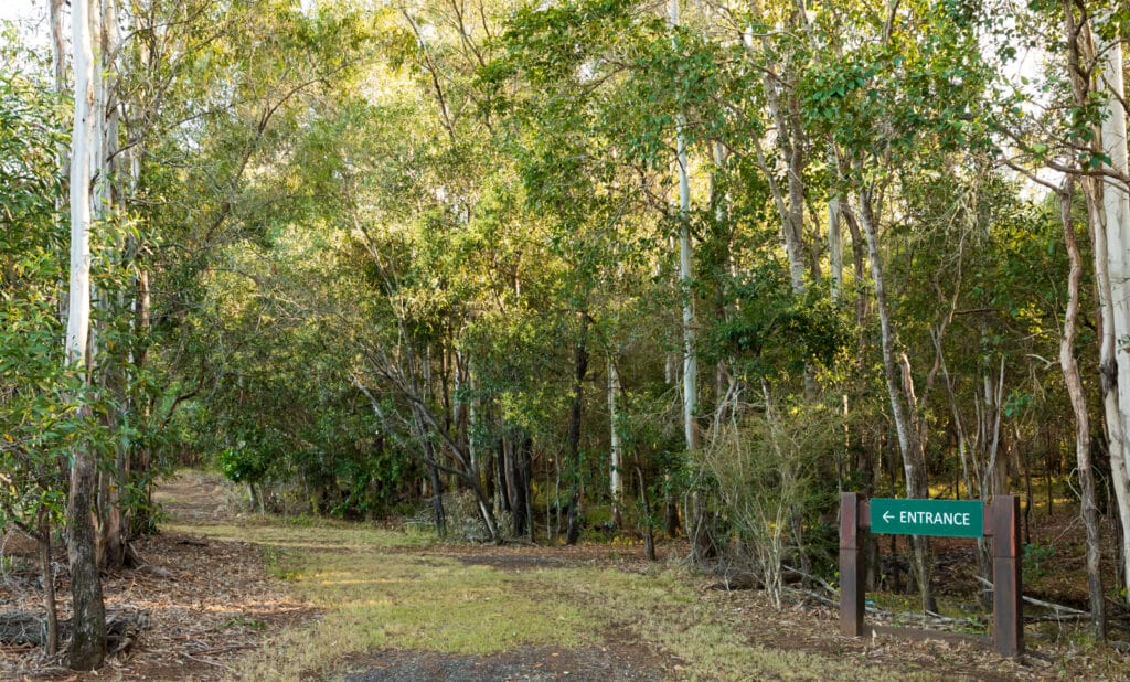 Russo Environmental Park entrance sign
Abington, Queensland