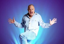Have a laugh with Jimeoin’s latest show Ballyhoo Comedian Jimeoin performs in Ballyhoo