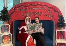 Happy holidays at Gin Gin Neighbourhood Centre Gin Gin Neighbourhood Centre free Christmas photos