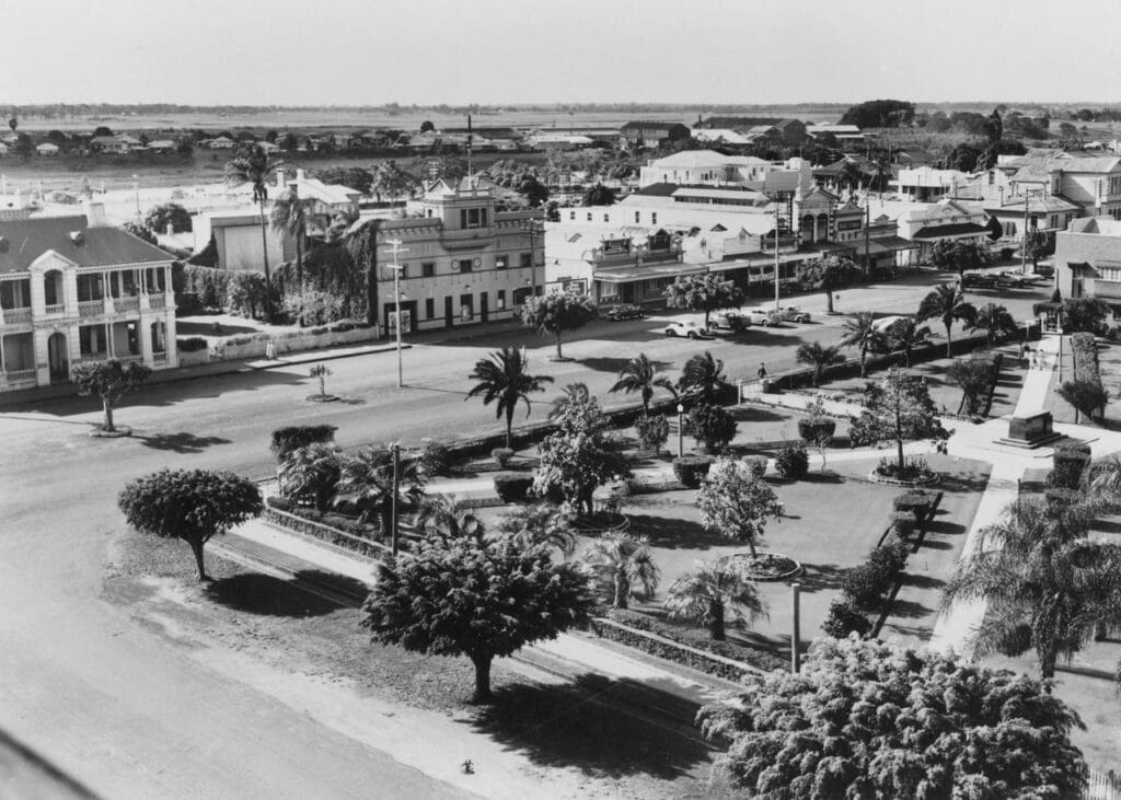 Looking east at Buss Park and Boundary Street, Bundaberg, ca. 1952. (n.d.). Courtesy of State Library of Qld. IE221203