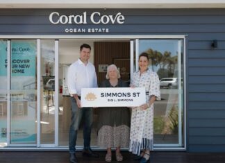 Local war heroes honoured with new Coral Cove streets streets of remembrance coral cove