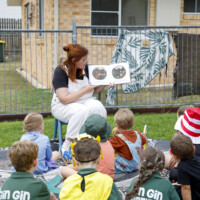 Paint Gin Gin REaD - Gin Gin Kindergarten - Local author Chelsea reads to the children